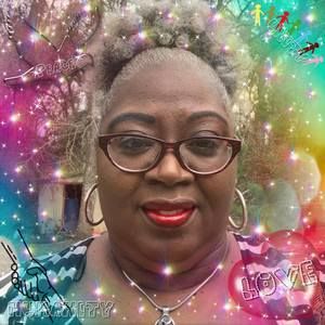 Meet your Posher, Valderine